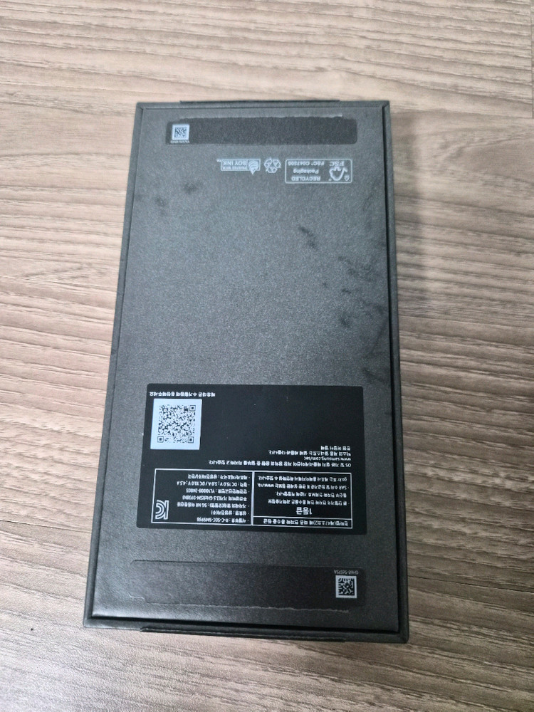 폴드7,S26 울트라, S25 울트라,S26+, S26, S25+,아이폰 17프로,S25, A17, 점프4 빈박스들 이미지