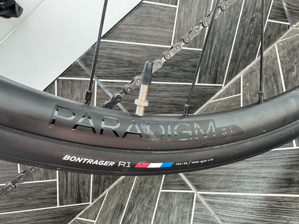 트렉 마돈 SL5 8세대 로드 자전거 (M사이즈) 이미지