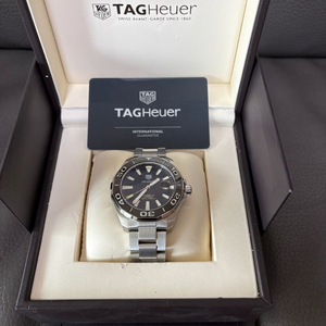 태그호이어 아쿠아레이서 오토 way201 이미지