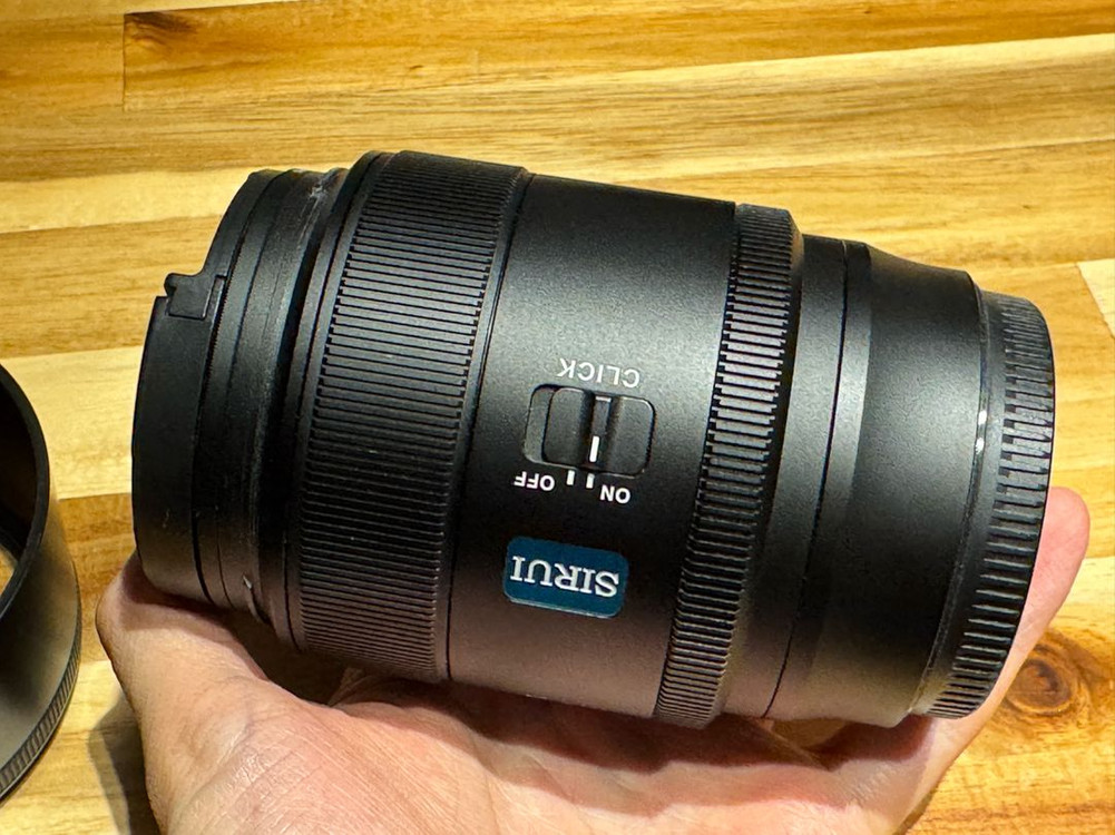 시루이 오로라 85mm f1.4 (85.4) 니콘 Z 마운트 이미지