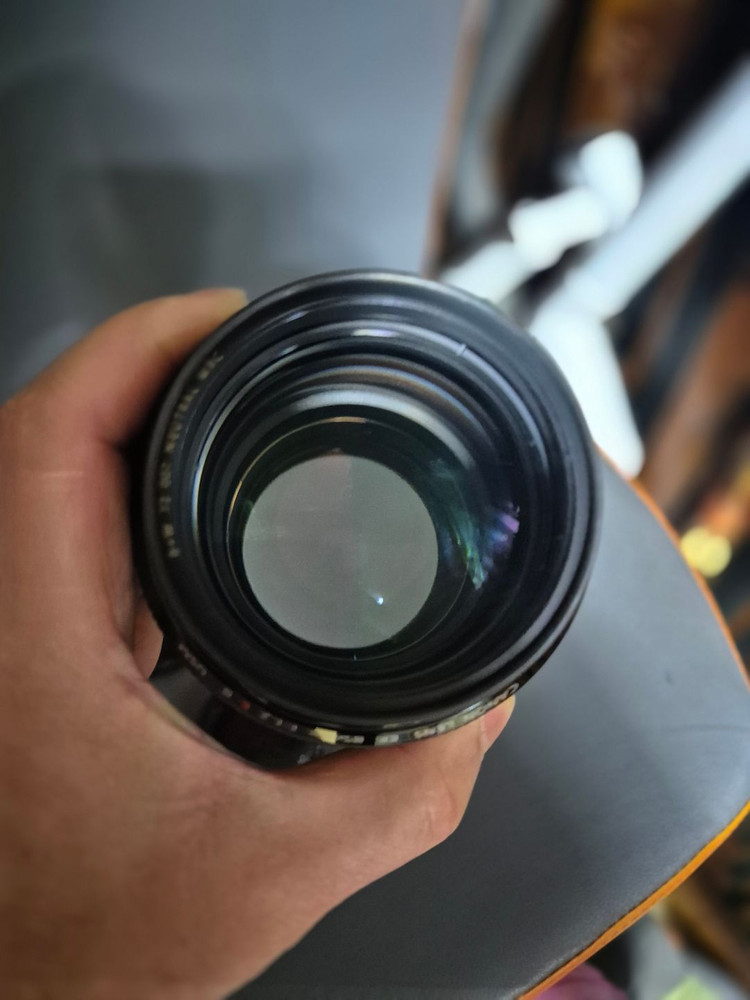 ef 마운트 85mm F1.2 단렌즈 이미지