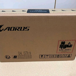 기가바이트 어로스5 인텔12세대i7 rtx3070 노트북 팝니다. 이미지