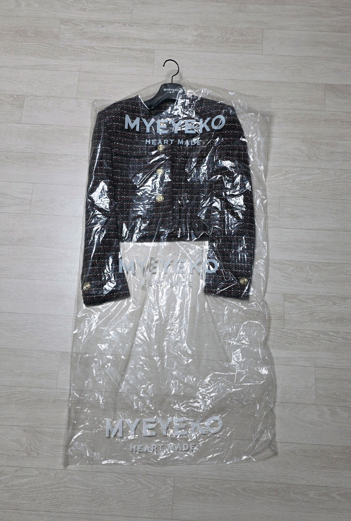 마이아이코 트윙클 체크 클래식 트위드 자켓 S 판매합니다.새상품! 이미지