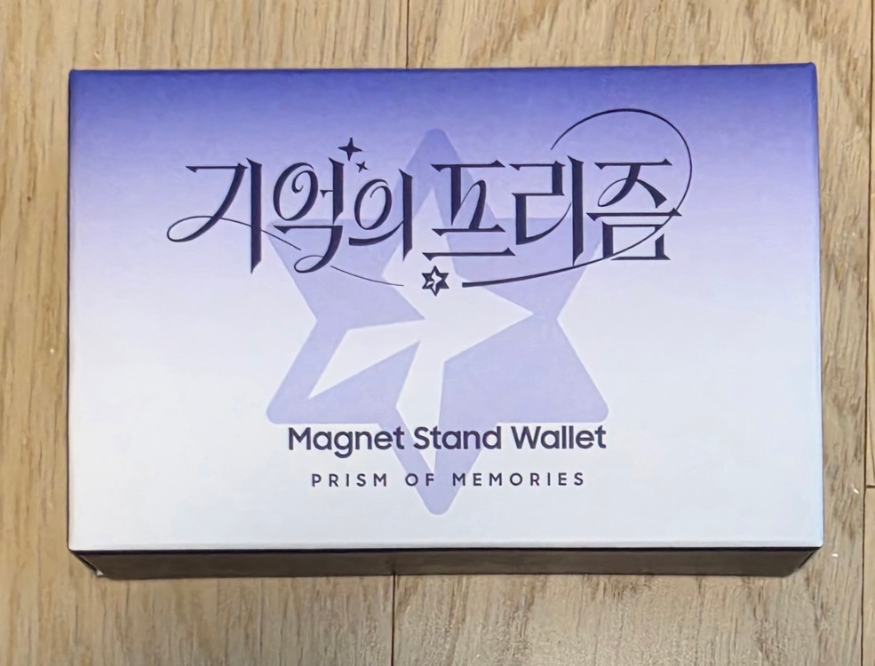 키레네 에디션 마그넷 스탠드 월렛 이미지