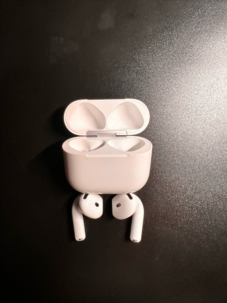 [새상품급] 에어팟4세대 C타입 노캔O 급처합니다! 이미지