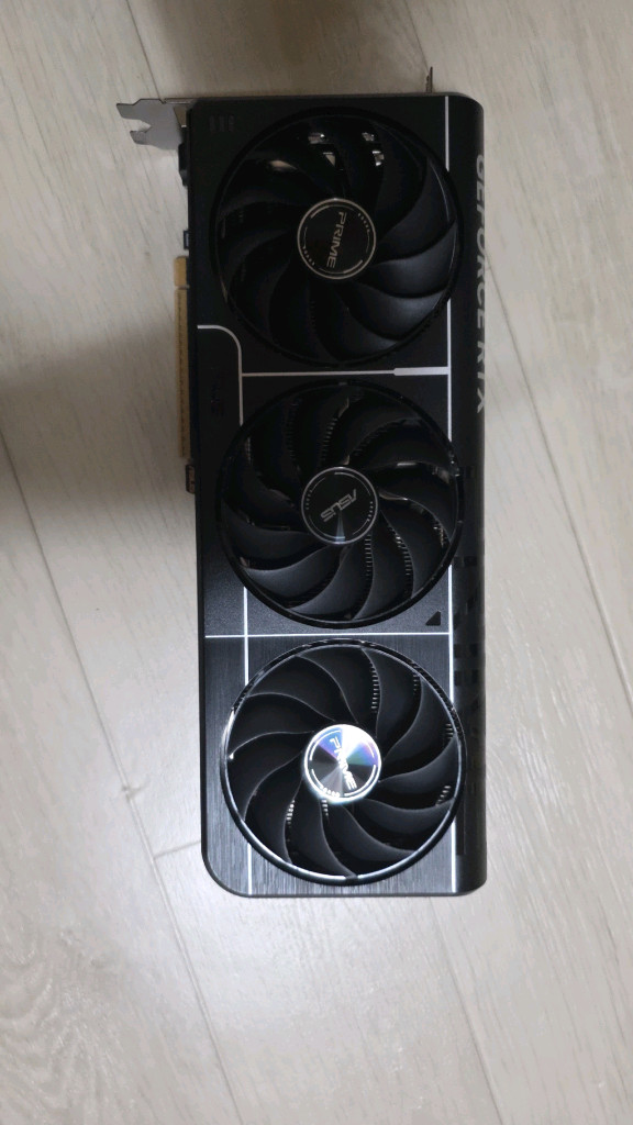 ASUS RTX 5070ti Prime 이미지