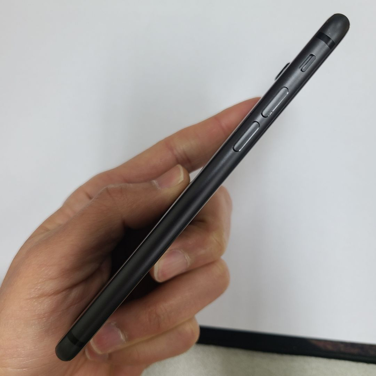 아이폰 8 블랙 128G A급 카메라무음 인스타 배터리100% 204067 이미지