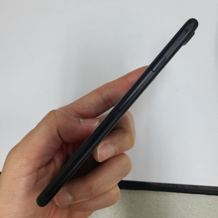 아이폰7 매트블랙 32G 인스타 A급 배터리91% 212279 이미지