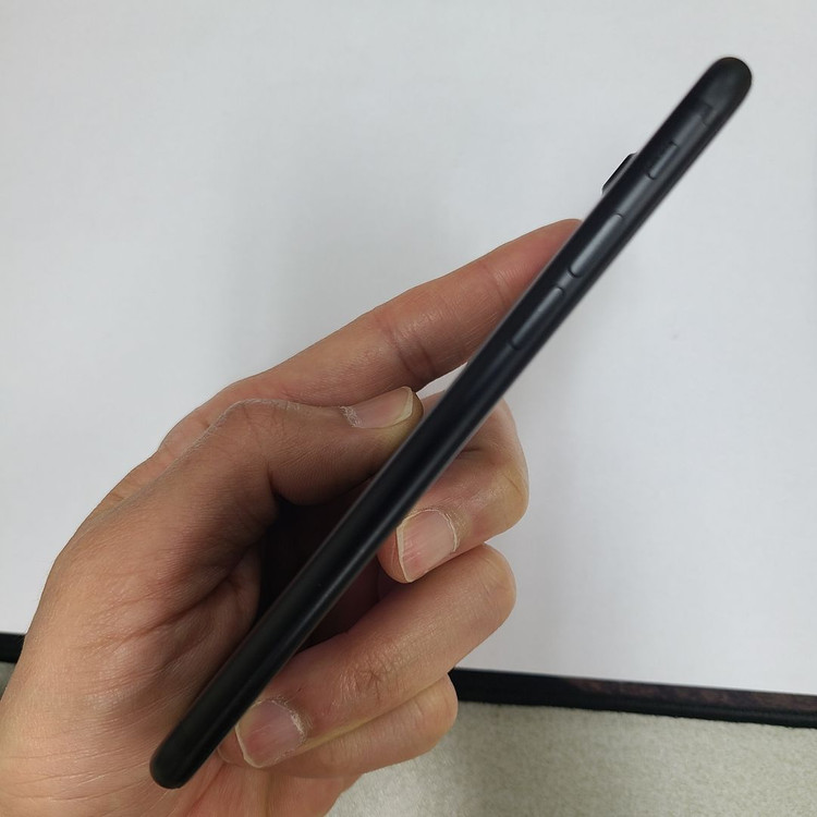 아이폰7 매트블랙 32G 인스타 A급 배터리91% 212279 이미지