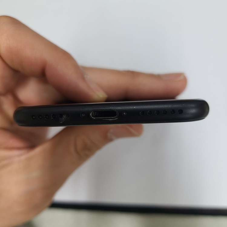 아이폰7 매트블랙 32G 인스타 A급 배터리91% 212279 이미지