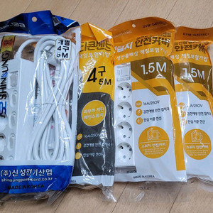 안전접지극 개별 4구 멀티탭(총4개) 이미지