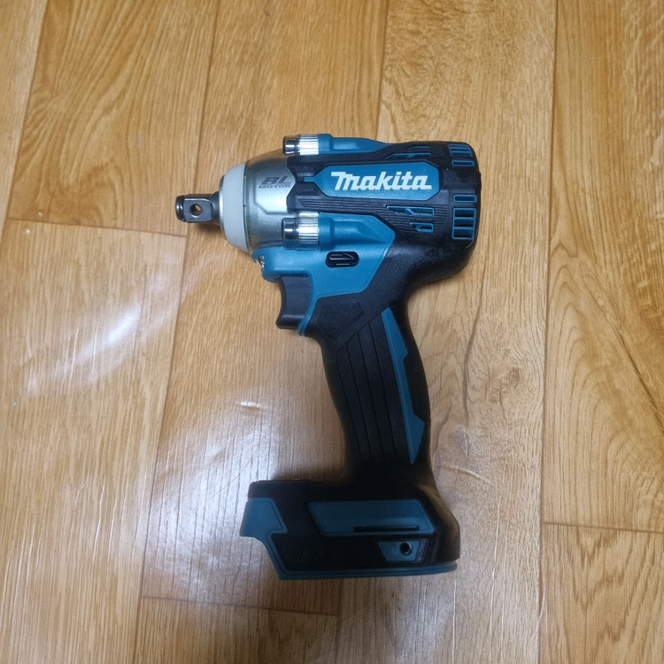 마끼다 18v 충전 미드토크렌치 DTW300 실사용은 안함 이미지