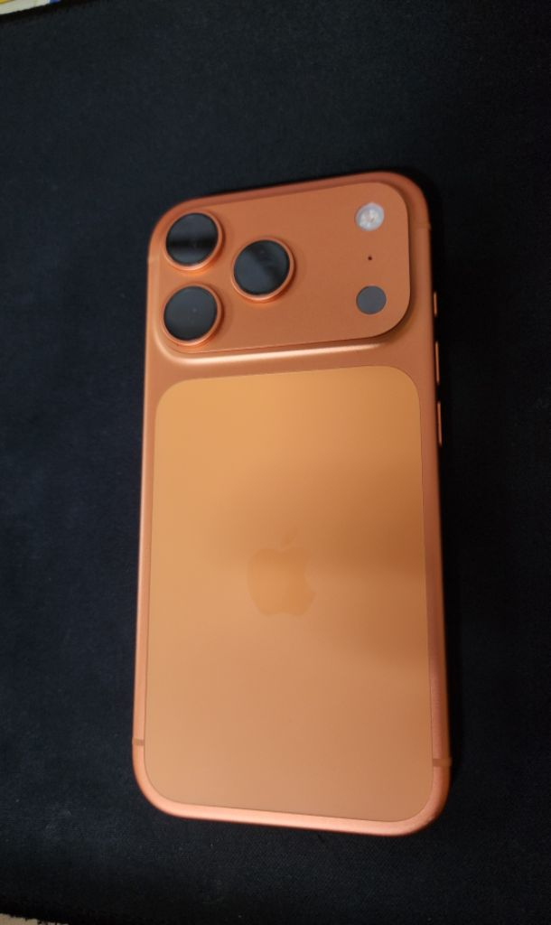 아이폰 17프로 오렌지 256GB 자급제 판매 이미지