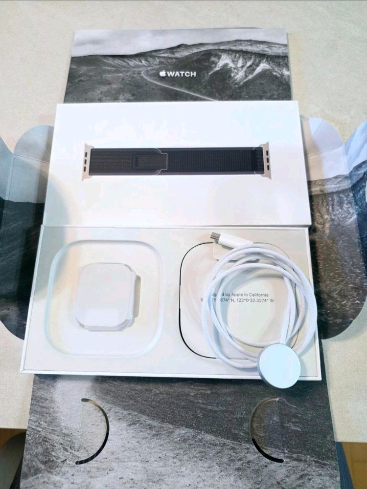 [풀박스] 애플워치 울트라2 49mm GPS+Cellular 티타늄 이미지