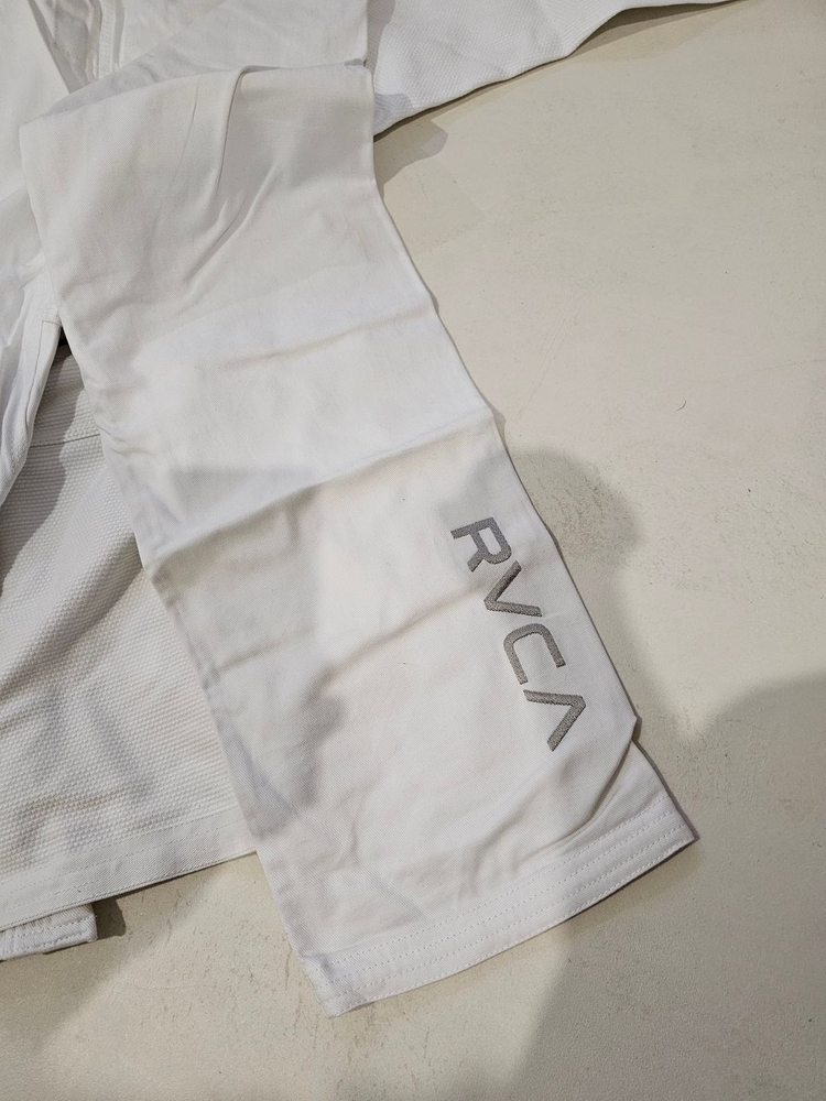 쇼요롤 rvca 주짓수도복 A1사이즈 이미지