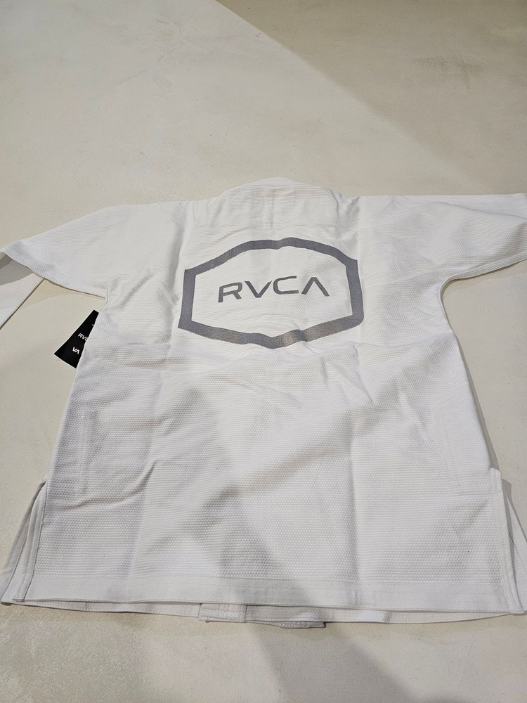 쇼요롤 rvca 주짓수도복 A1사이즈 이미지