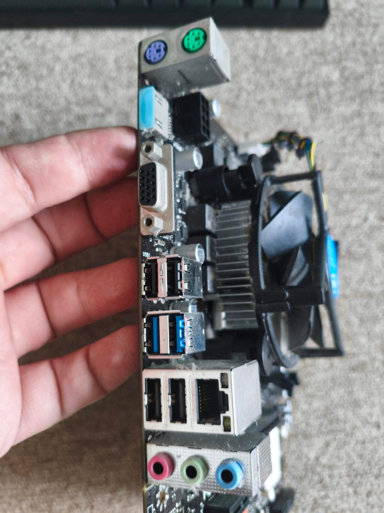 [반본체] i5 9400f, h310 이미지