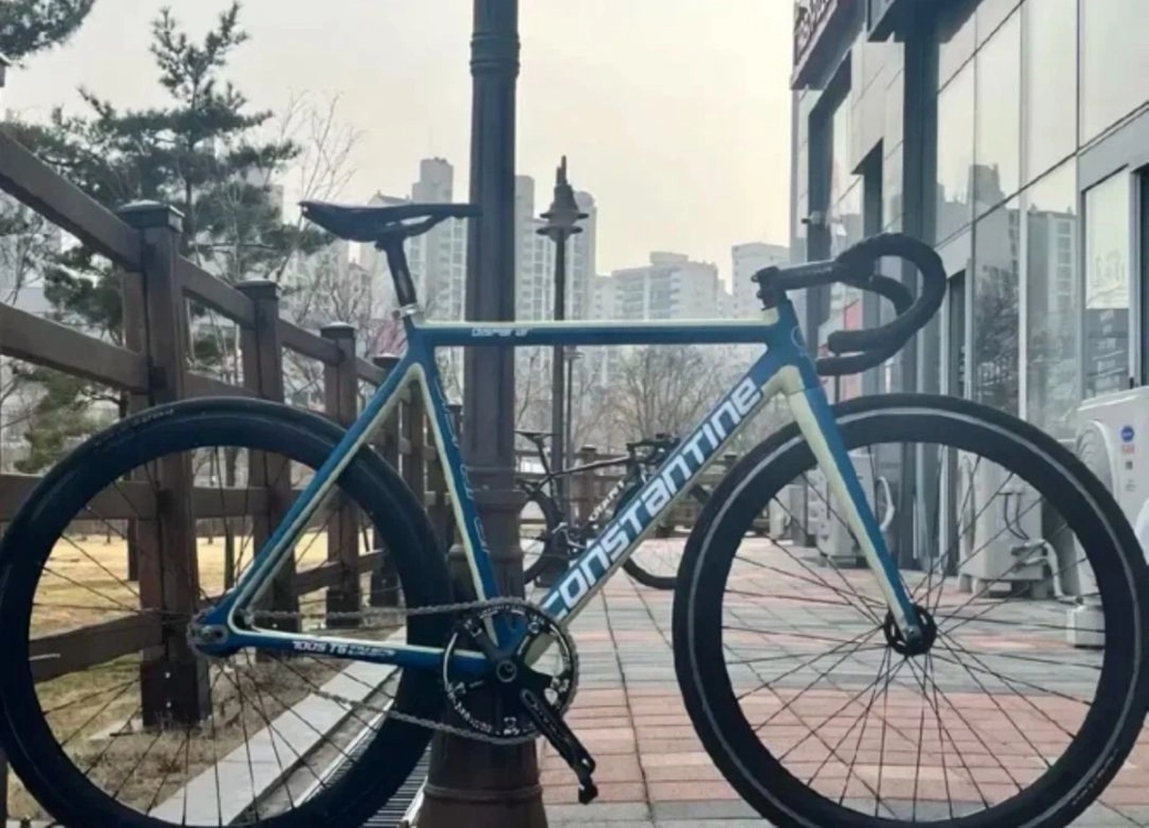 콘스탄틴 디스페랄 2022 네고가능 이미지
