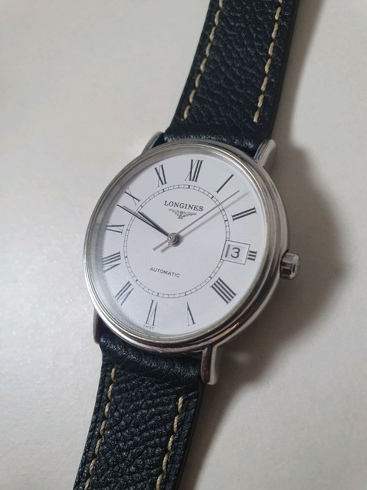 론진 프레장스 로만 다이얼 34.5mm 오토매틱 이미지