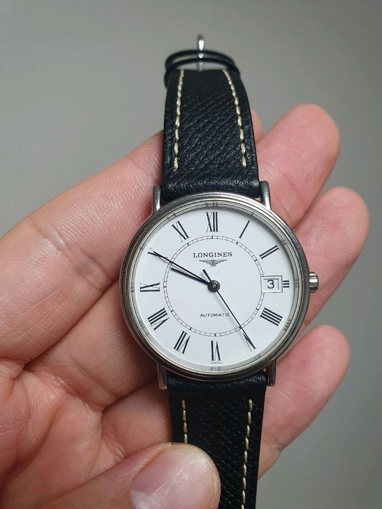 론진 프레장스 로만 다이얼 34.5mm 오토매틱 이미지
