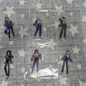 스텔라이브 미스틱, 유니버스 정장 아크릴 이미지