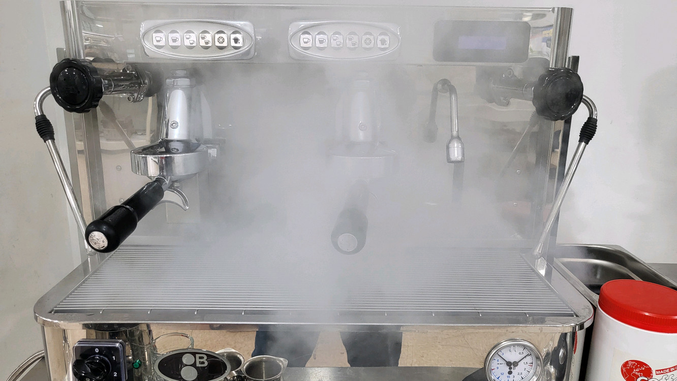 누오바 8B 피렌체 커피머신 시그마전자동그라인더 포함 이미지