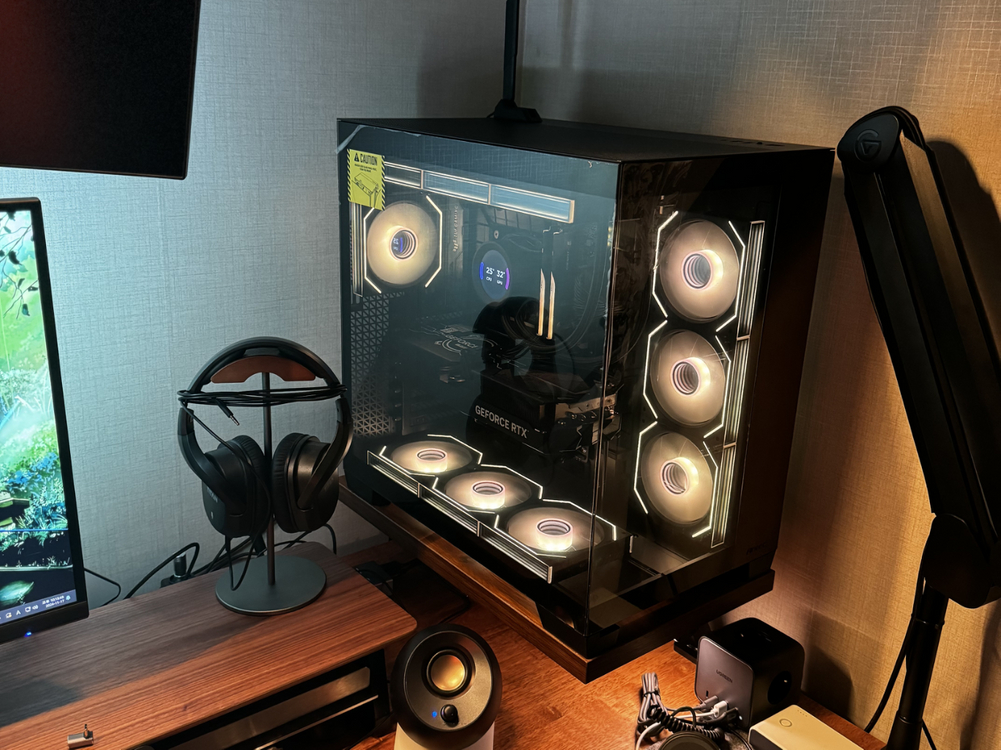 9800x3d 4070tisu 완본체 이미지