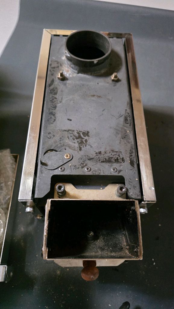 WOOD BURN Minimalist II 화목 난로입니다 이미지