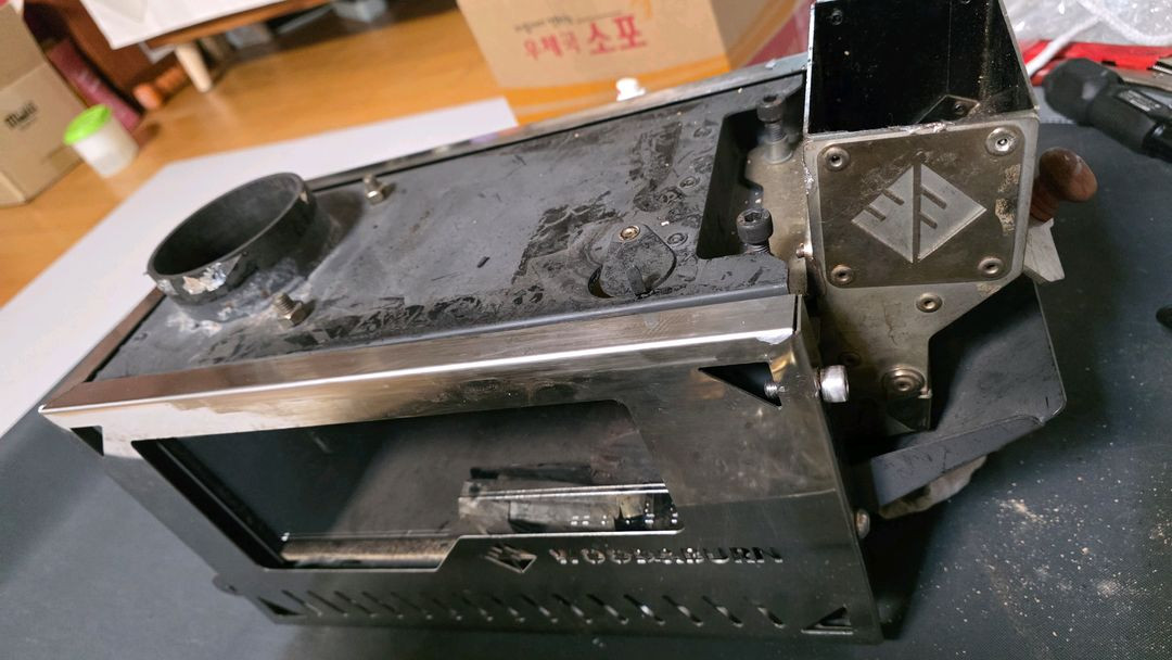 WOOD BURN Minimalist II 화목 난로입니다 이미지