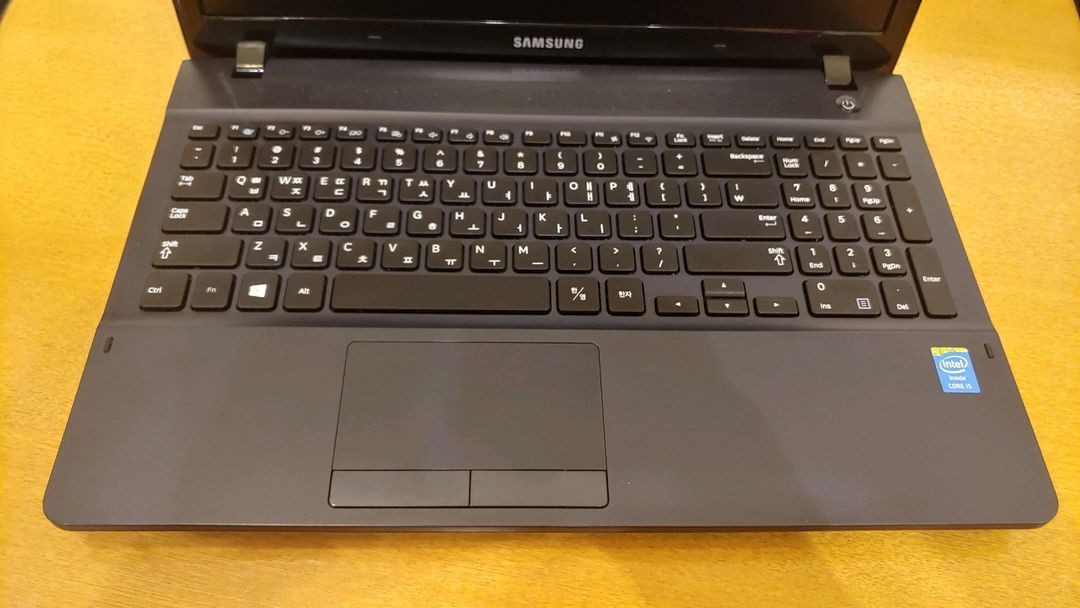 삼성 노트북 NT270 i5-4200u 15.6인치 팝니다. (사무,인강) 이미지