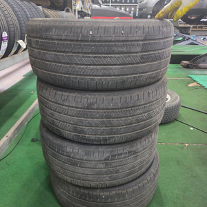 테슬라 모델y 출고타이어 이미지