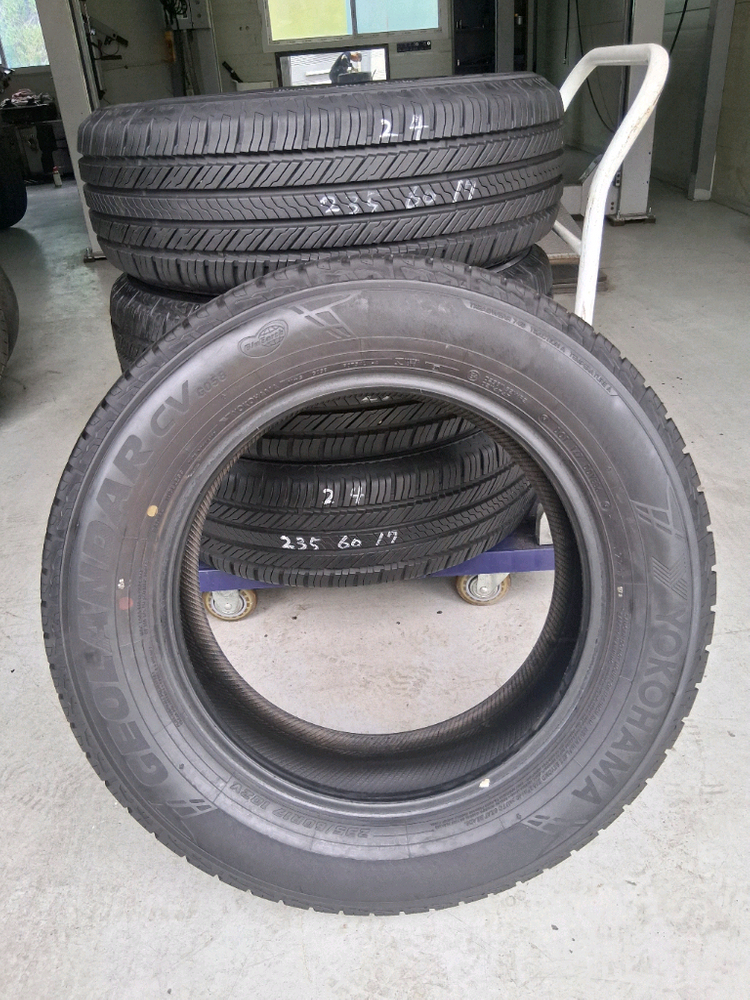 요코하마95%급2356017/235 60 17타이어 양주동두천의정부싼타이어 이미지