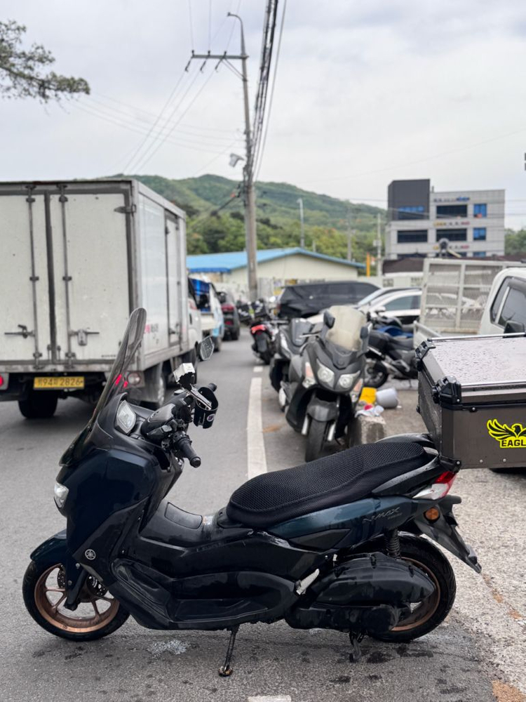 야마하 NMAX155 이미지