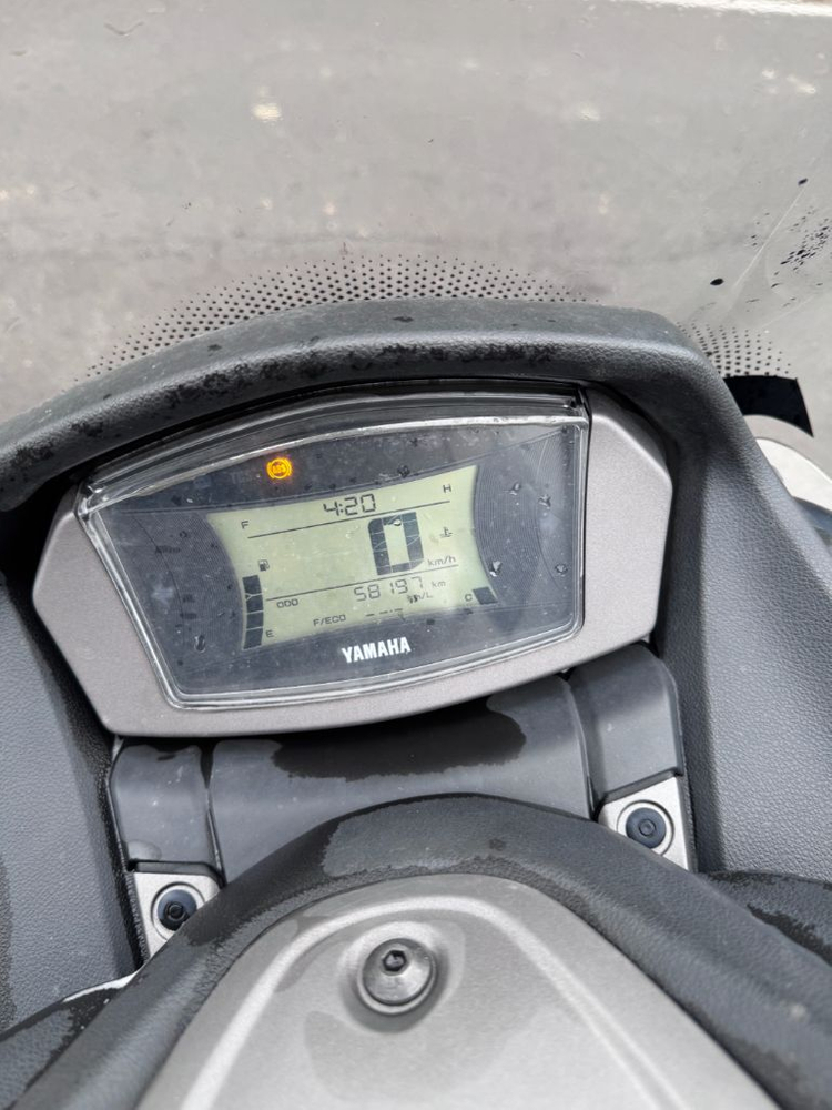 야마하 NMAX155 이미지