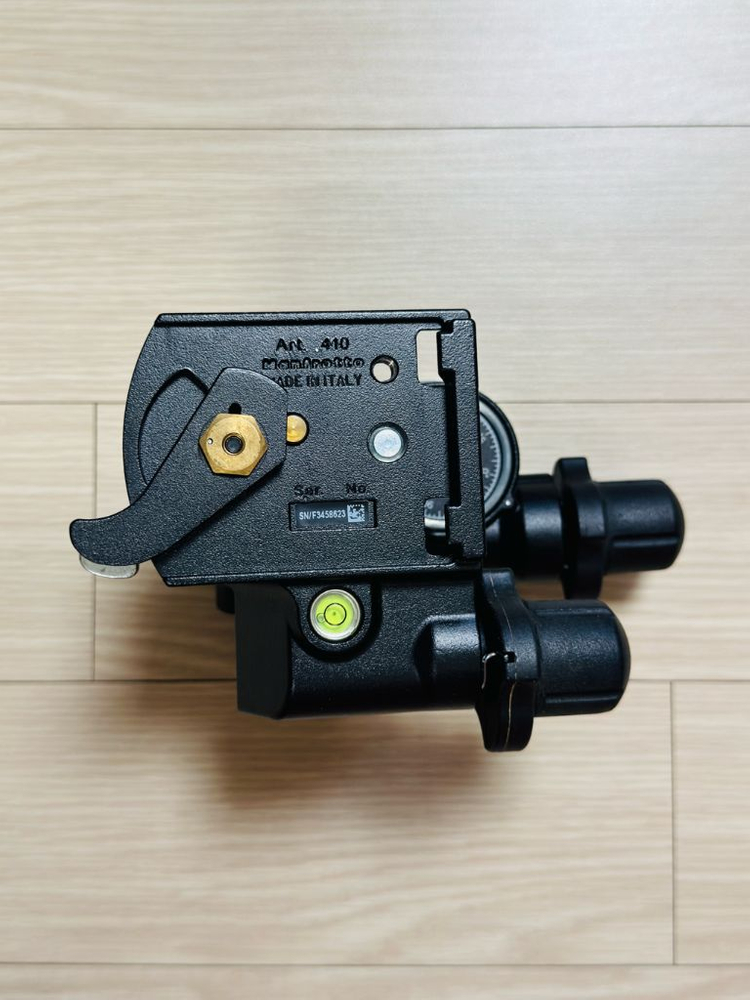 맨프로토 기어헤드410 / 삼각대 MT055XPRO3 / 가방 MBAG80PN 이미지