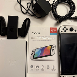 닌텐도 스위치 OLED 화이트 에디션 이미지