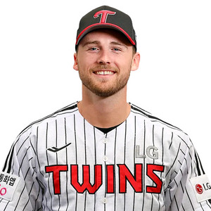 NC vs LG 1,3루 테이블석 정가 판매 이미지