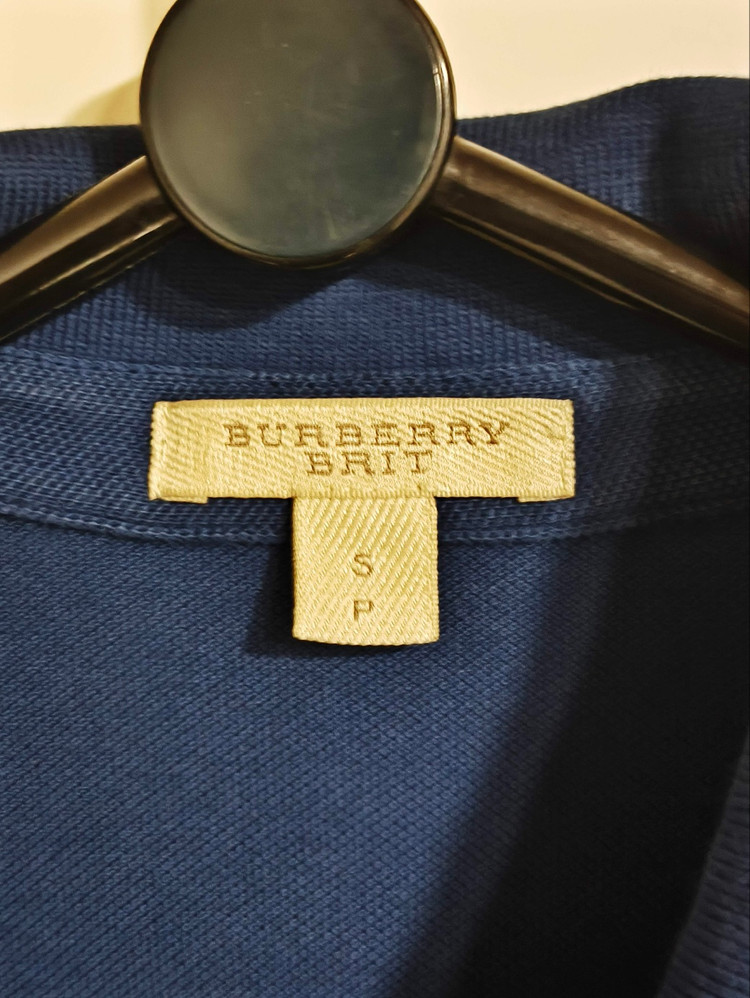 버버리 브릿 네이비 피케 반팔 카라티셔츠 이미지