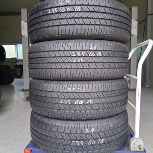 한국24년95%급2356018/235 60 18타이어 양주동두천의정부싼타이어 이미지