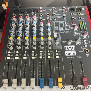 zed 60 10fx 믹서 판매합니다 이미지