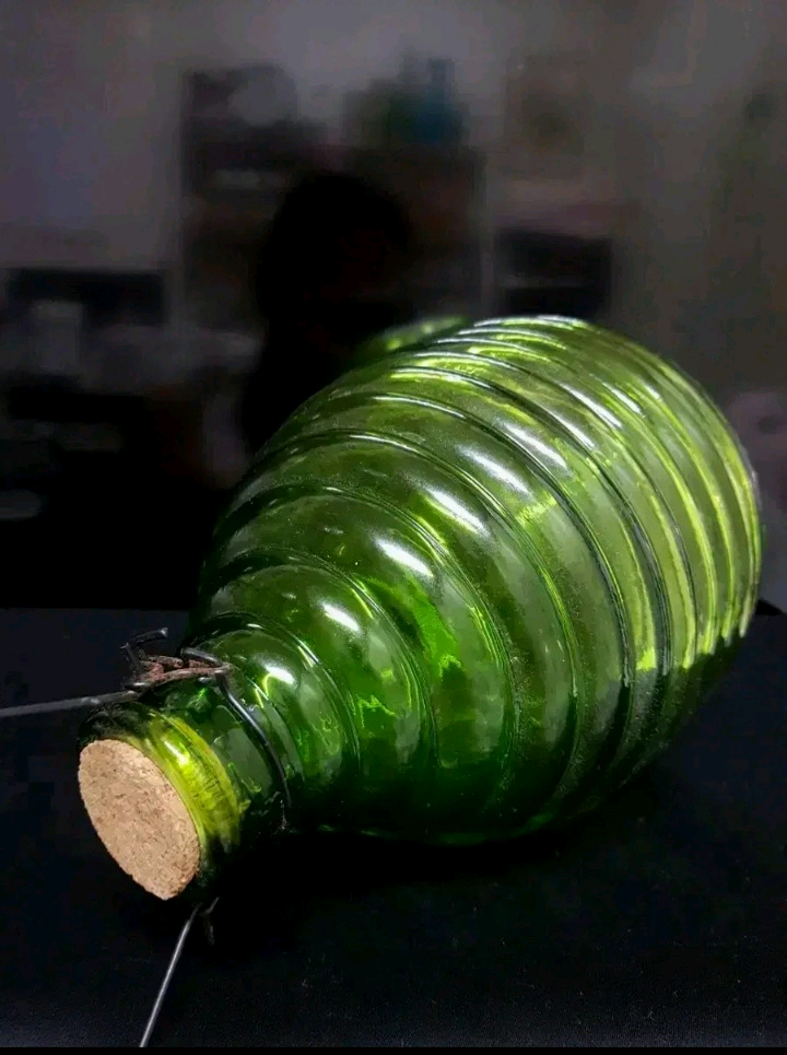 앤틱캐민크스타일 유리병 유리화병 이미지