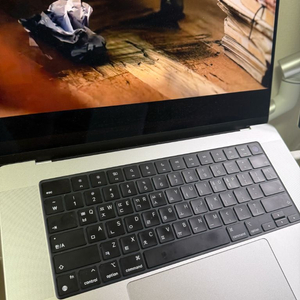 Apple 맥북 프로 16 M4 Max 실버 이미지