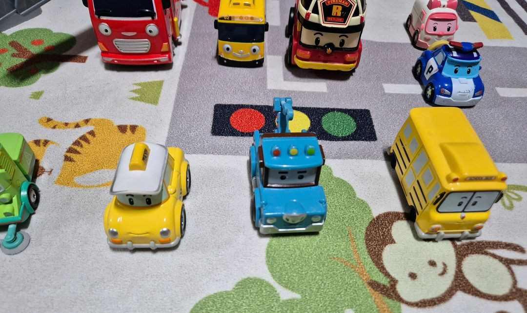 로보카폴리 세차장 다이캐스팅 미니카 숫자 사물책 타요등 이미지