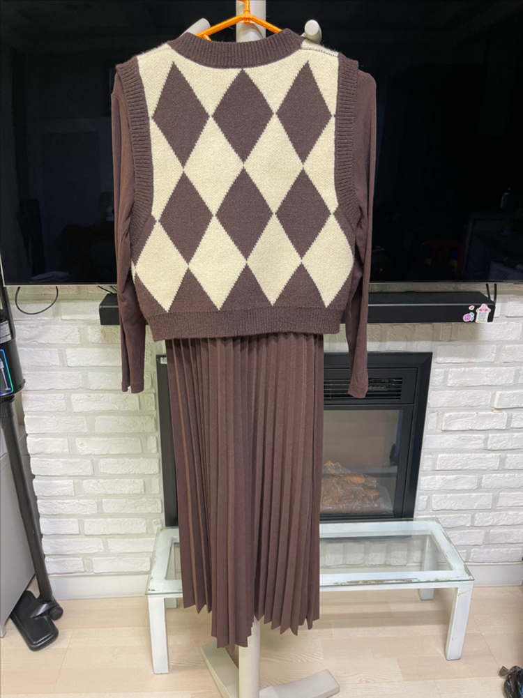 니트 조끼 원피스 세트 이미지