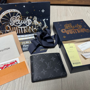 루이비통 이클립스 슬렌더 월렛 모노그램 반지갑 풀박스 M62294 이미지