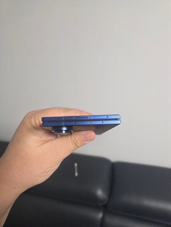 갤럭시 Z폴드7 블루 256기가 SS급 팔아요~ 이미지