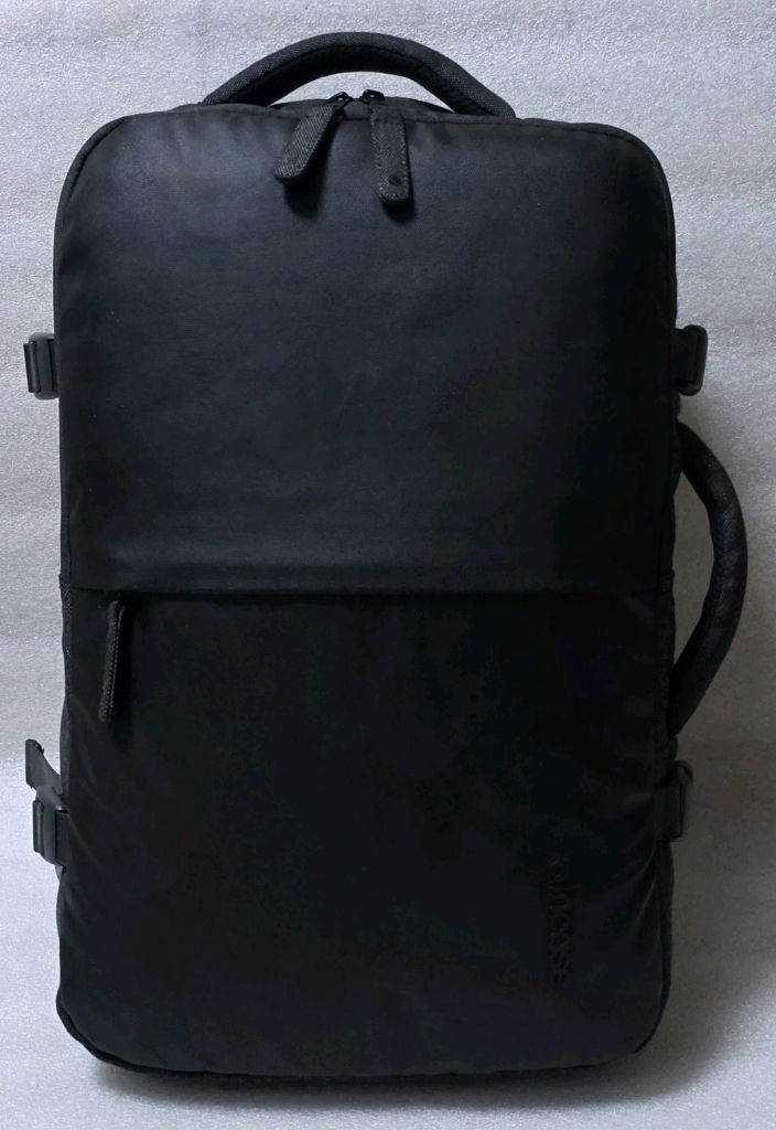 인케이스INCASE EO Travel Backpack 노트북백팩 여행배낭 이미지