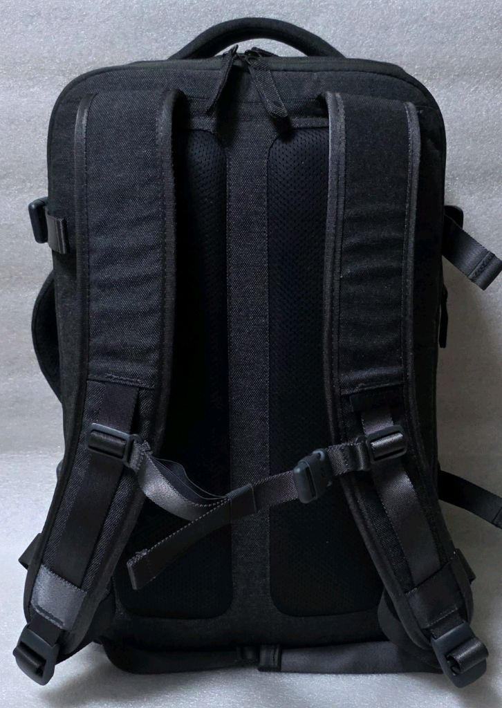 인케이스INCASE EO Travel Backpack 노트북백팩 여행배낭 이미지