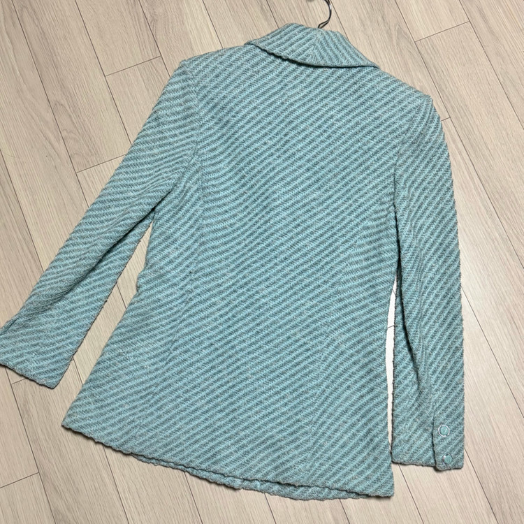 센존 컬렉션 st.john 트위드 니트 자켓 민트 옥색 단추 가디건 이미지