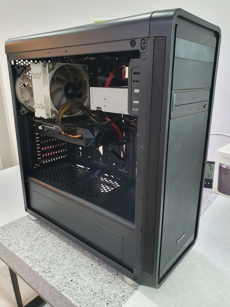 PC 본체 판매합니다. (가격인하) gtx1060 i5-7600 b250m ssd250 hdd2tb (경남,개인) - 안심되는 중고거래